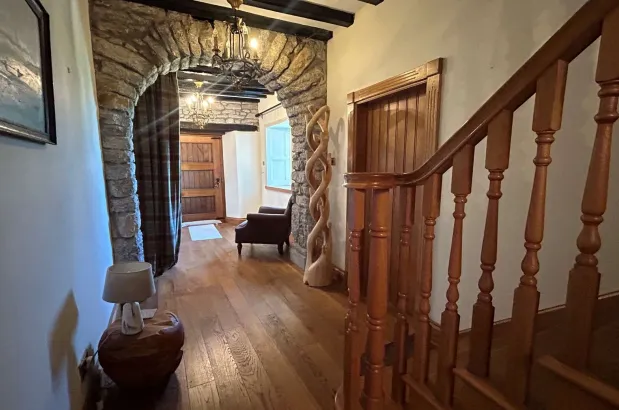 4 bed Detached