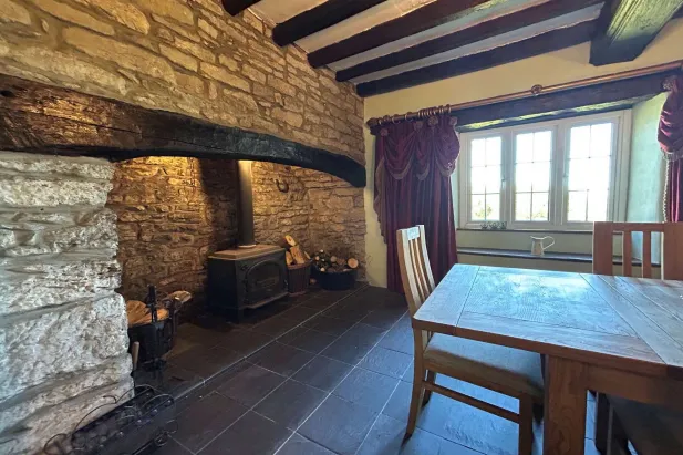 4 bed Detached