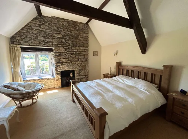 4 bed Detached
