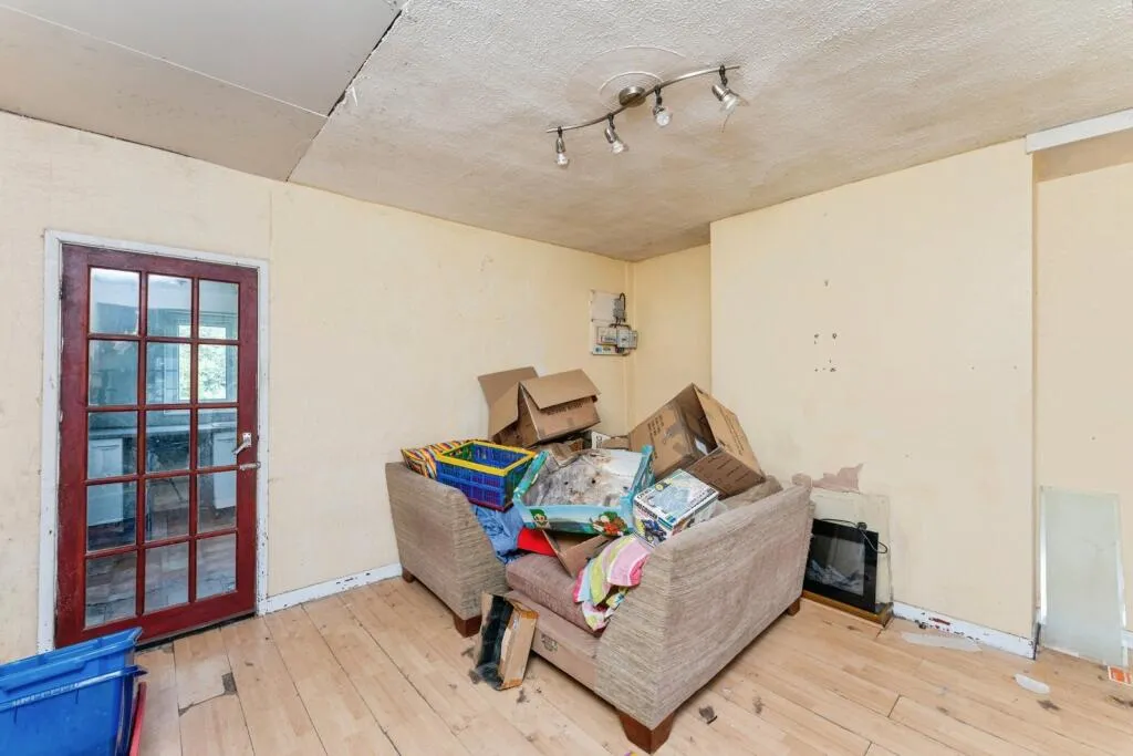 2 bed End of Terrace