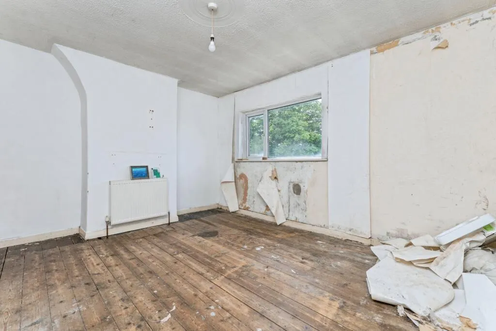 2 bed End of Terrace