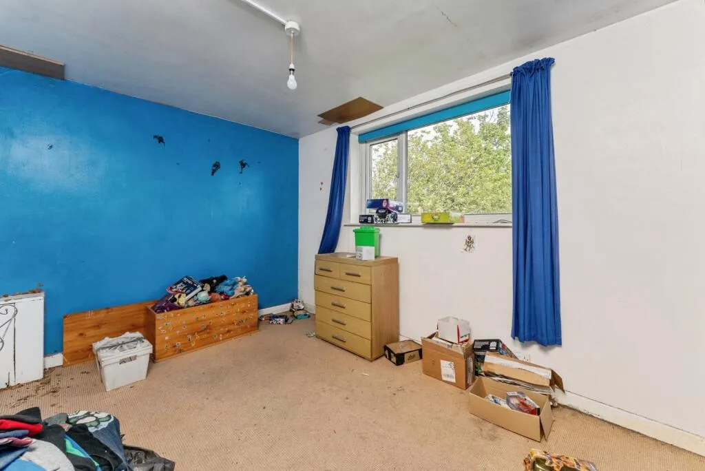 2 bed End of Terrace