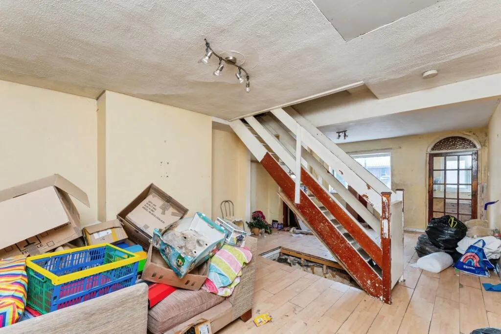 2 bed End of Terrace