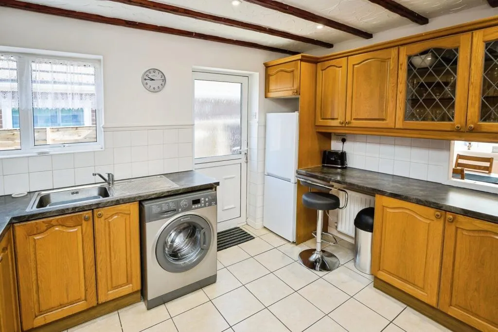 3 bed Detached Bungalow