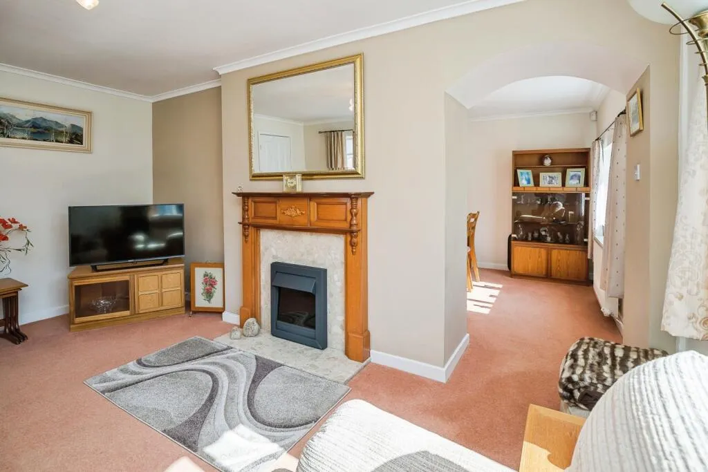 3 bed Detached Bungalow