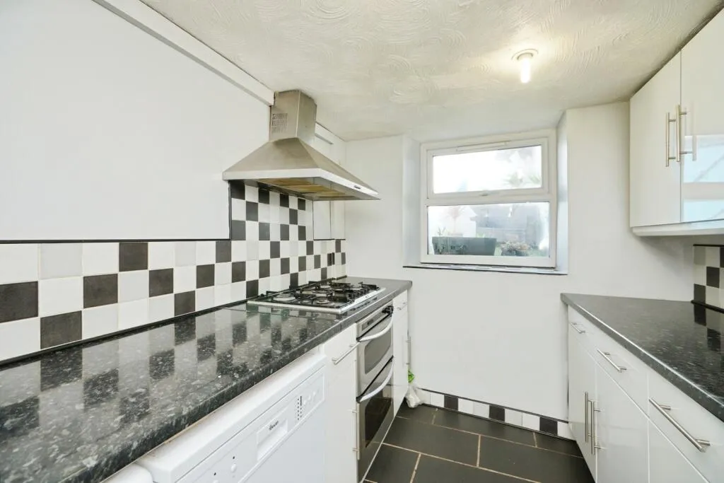 3 bed Terraced