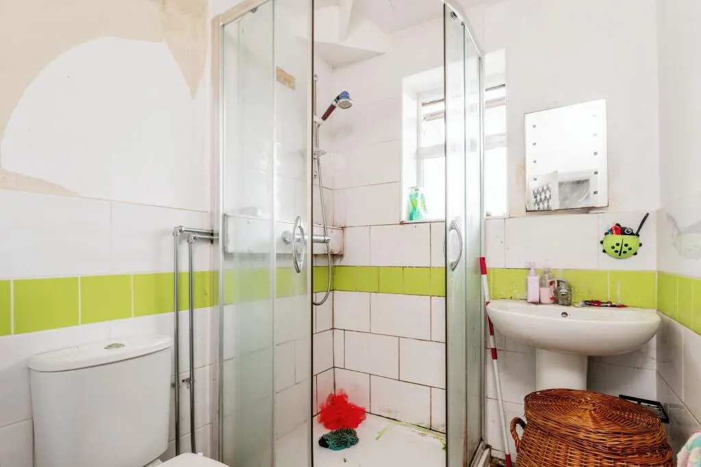 2 bed Semi-Detached