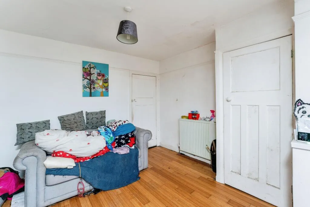 2 bed Semi-Detached