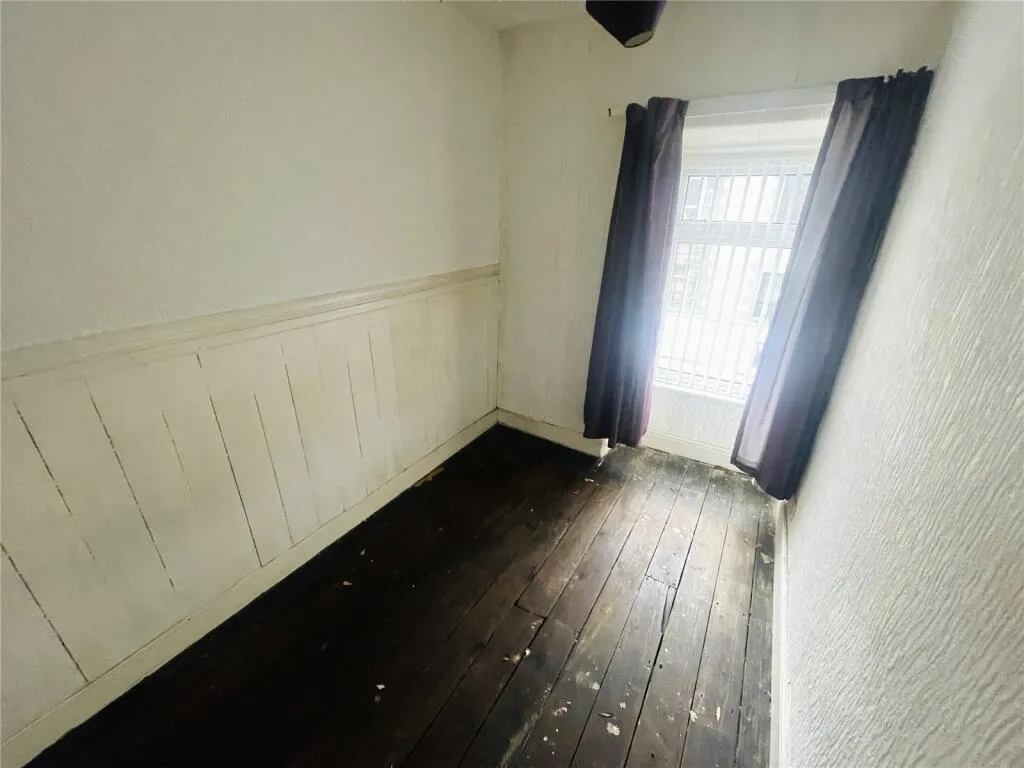 3 bed Terraced