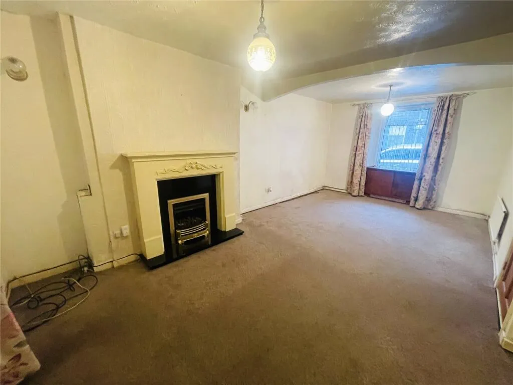 3 bed Terraced
