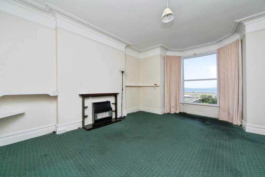 2 bed Apartment