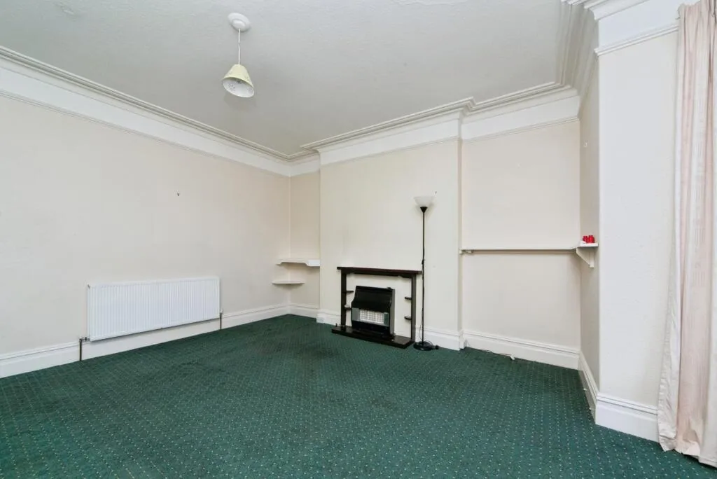 2 bed Apartment