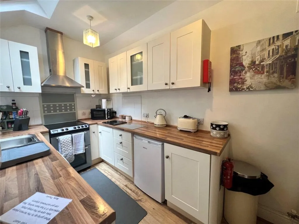 2 bed End of Terrace