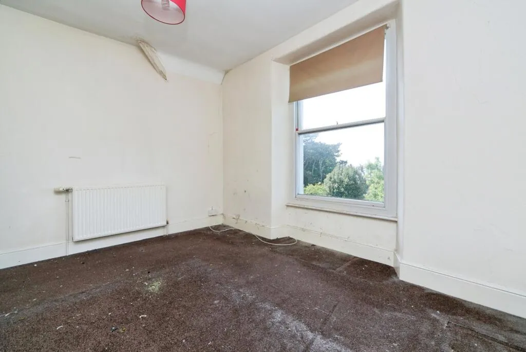 3 bed Maisonette