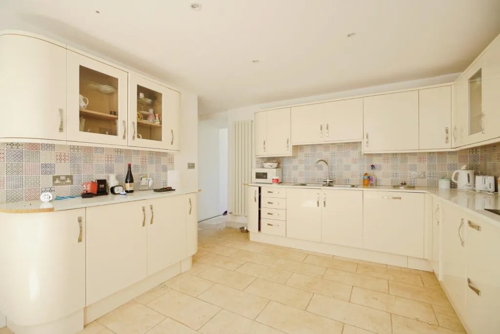 3 bed Detached