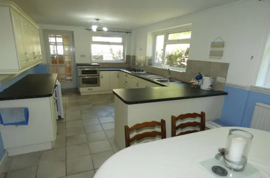 3 bed Semi-Detached