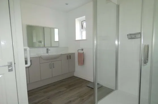 3 bed Semi-Detached