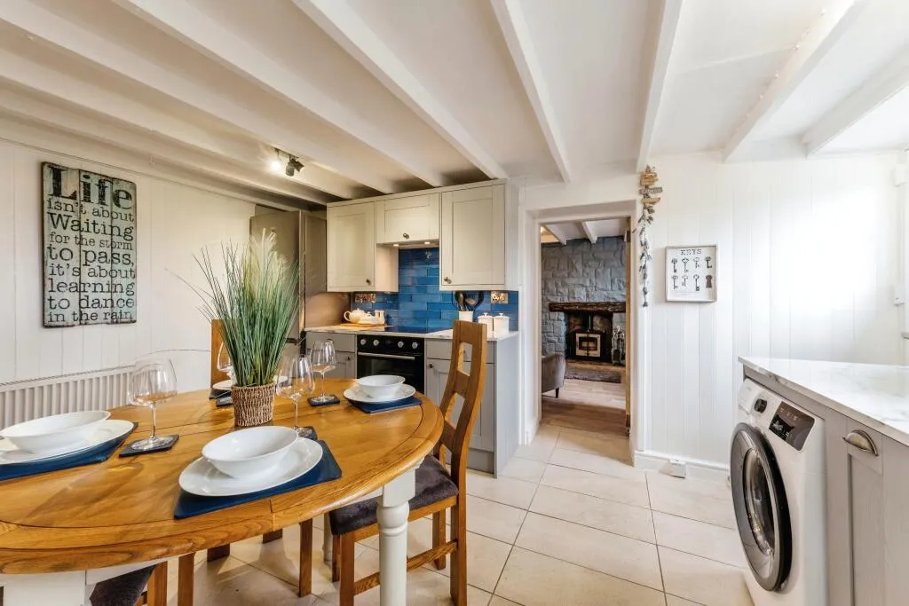 2 bed Character Property