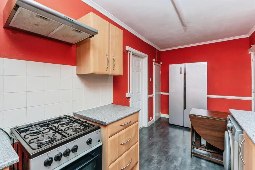 2 bed Semi-Detached