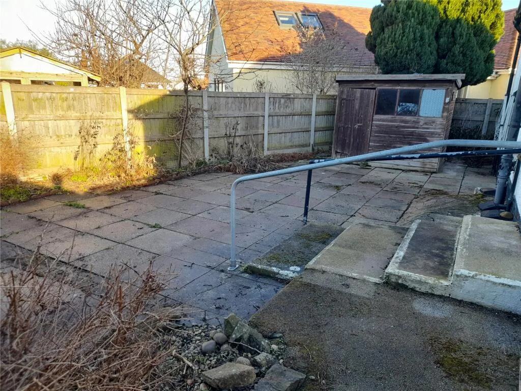 2 bed Detached Bungalow