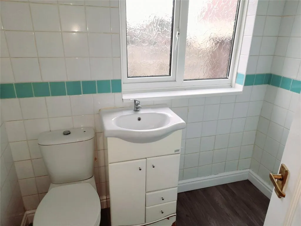 2 bed Detached Bungalow