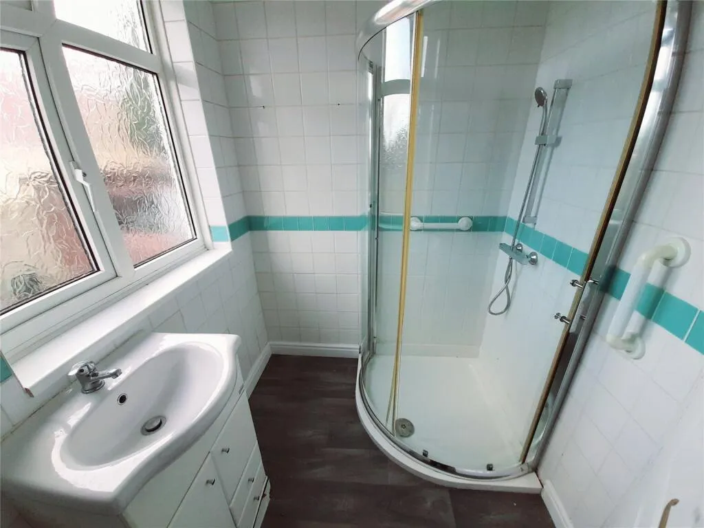 2 bed Detached Bungalow