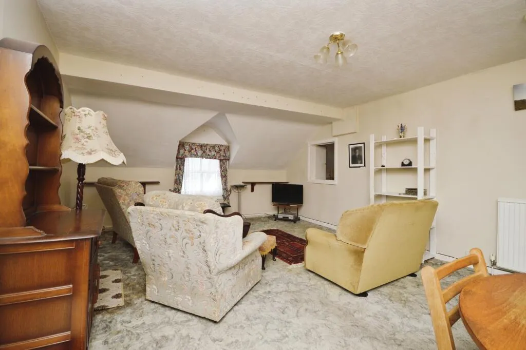 2 bed Block of Apartments