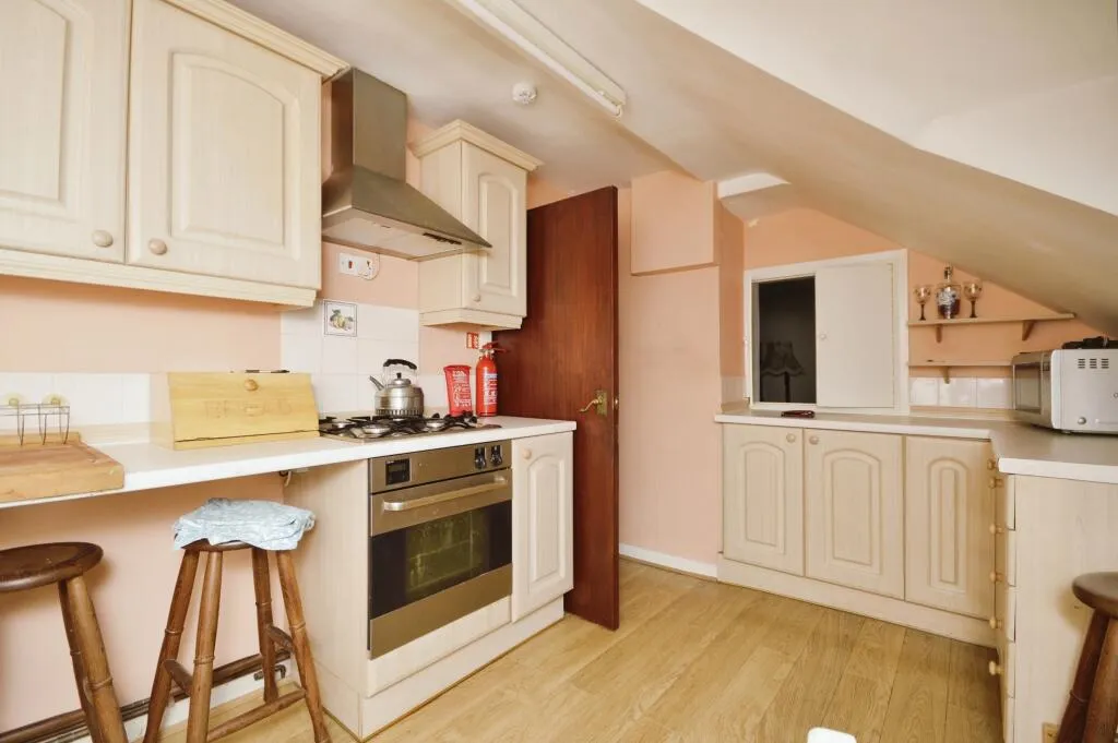 2 bed Block of Apartments