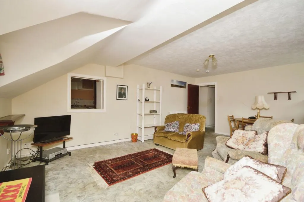 2 bed Block of Apartments