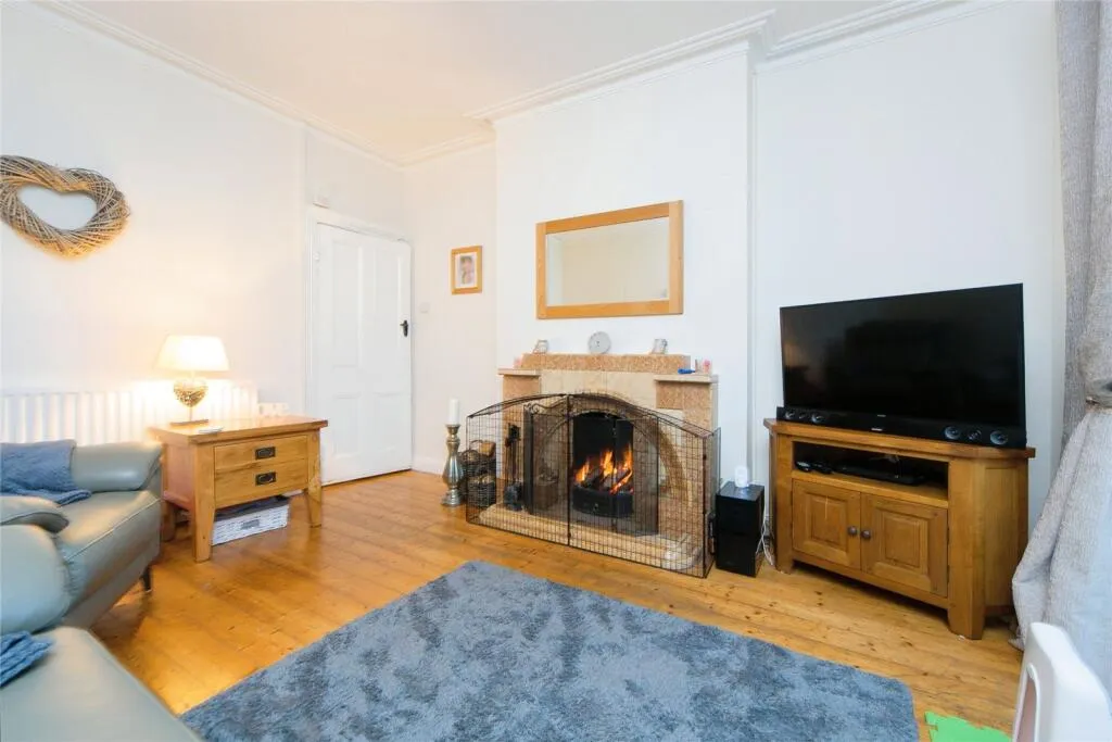 3 bed Semi-Detached