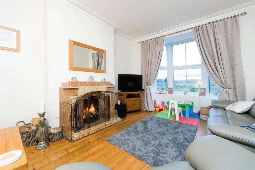3 bed Semi-Detached
