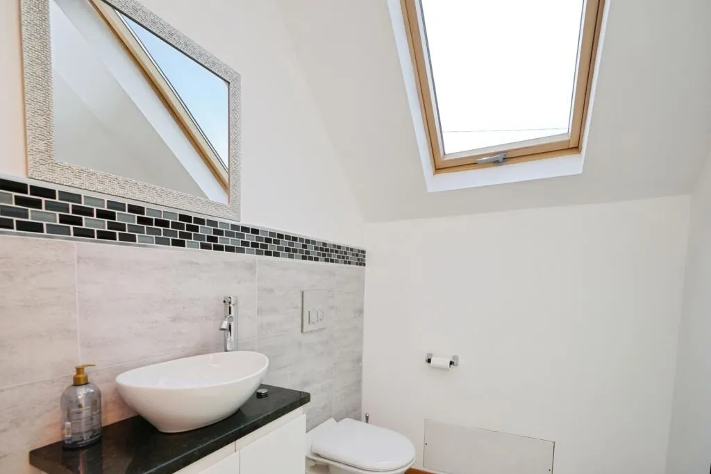 4 bed Semi-Detached