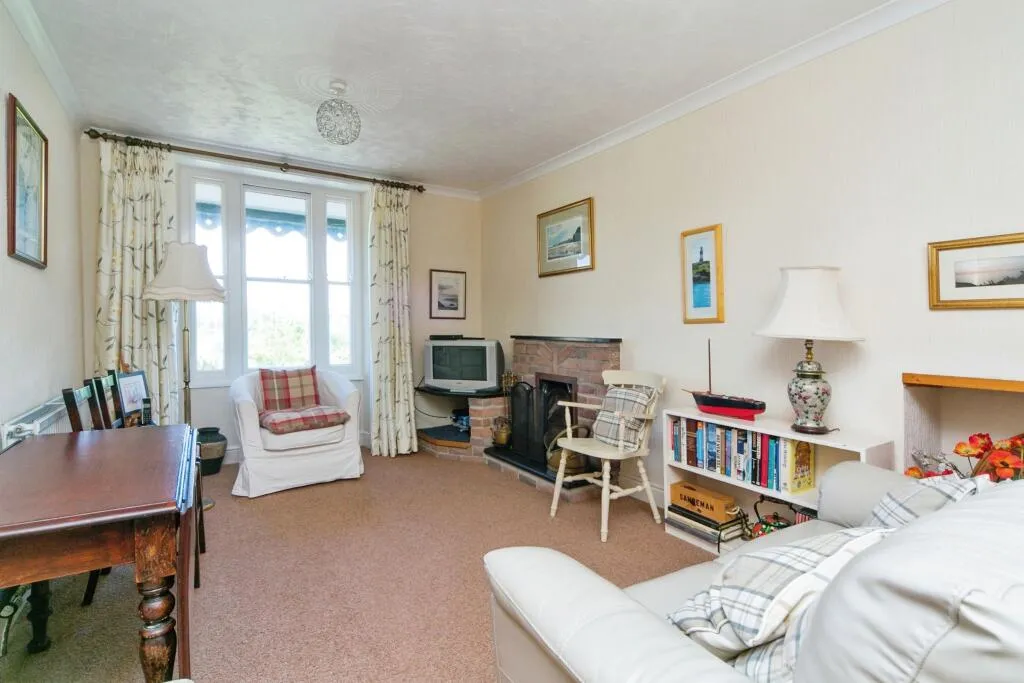 5 bed End of Terrace