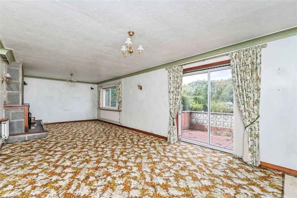 2 bed House