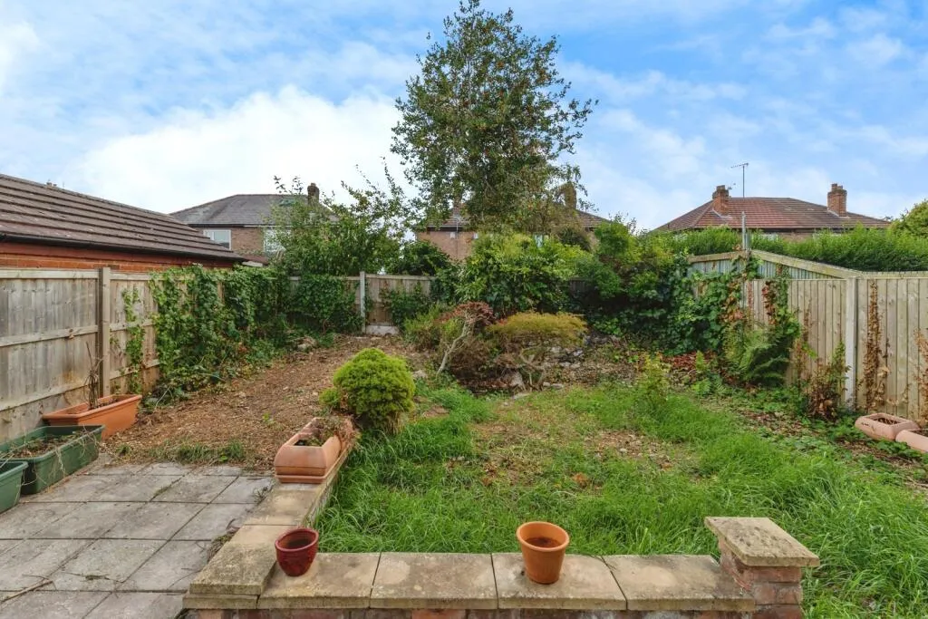 3 bed Semi-Detached