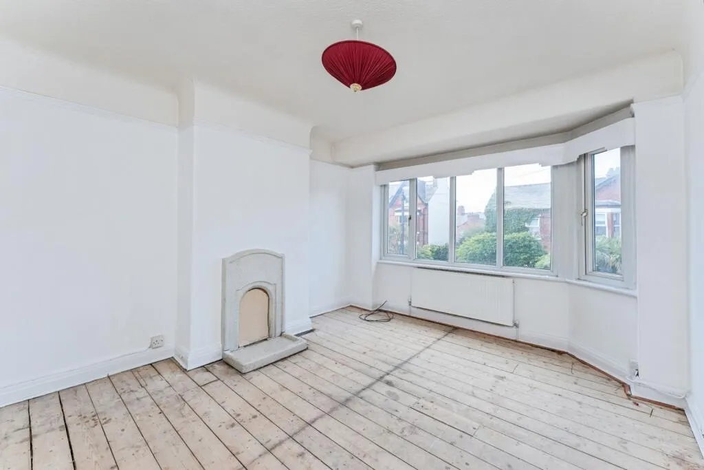 3 bed Semi-Detached