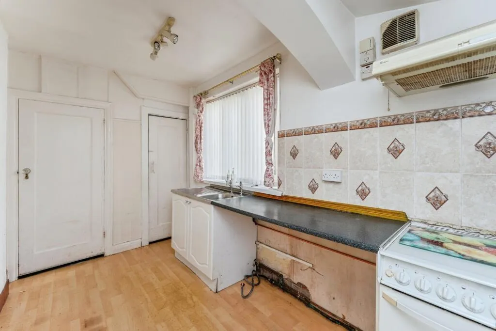 3 bed Semi-Detached