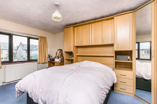 2 bed Ground Flat
