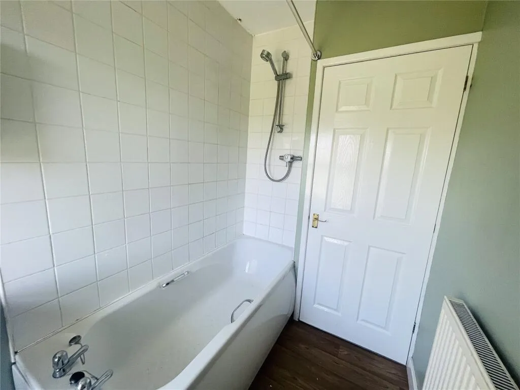 2 bed End of Terrace