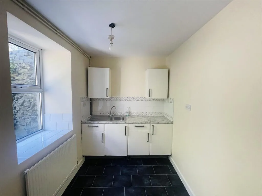 2 bed End of Terrace