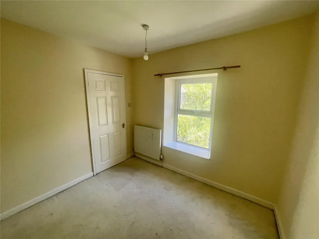 2 bed End of Terrace