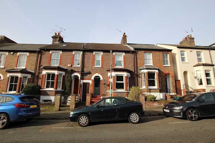 9 Liverpool Road, St Albans, AL1 3UN