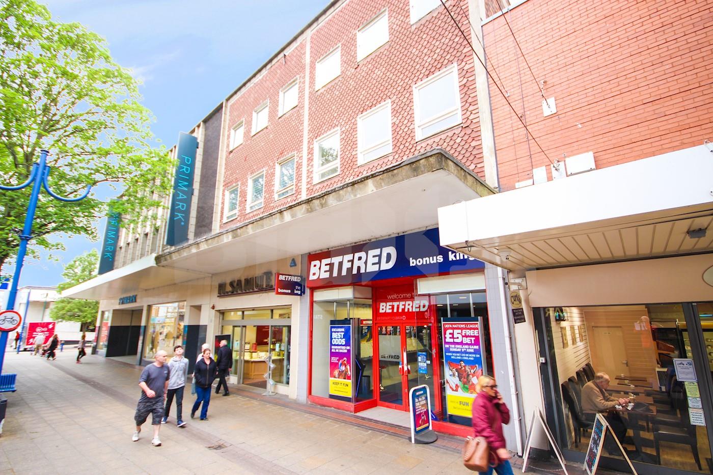 82 High Street, Scunthorpe, DN15 6SA