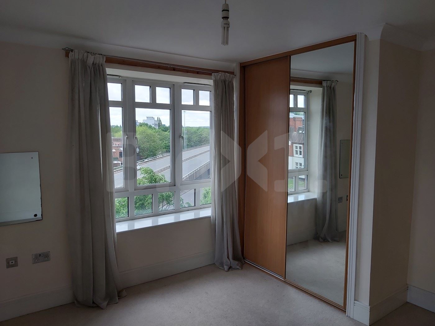 Flat 31 Osbourne House, Queen Victoria Road, Coventry, CV1 3JD