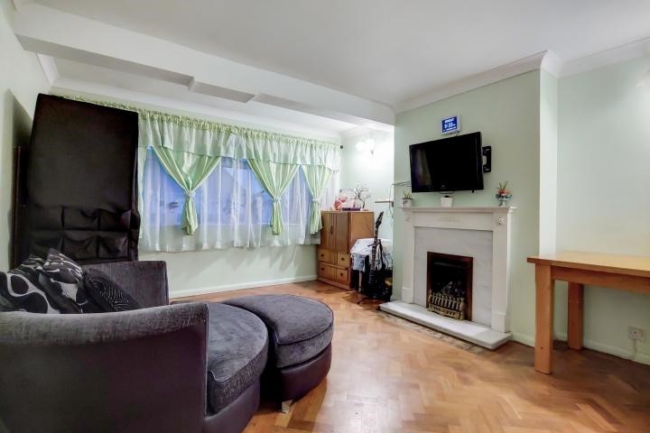 186 Farnham Road, Slough, SL1 4XA