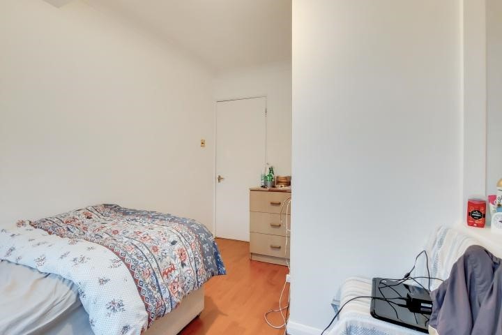 186 Farnham Road, Slough, SL1 4XA
