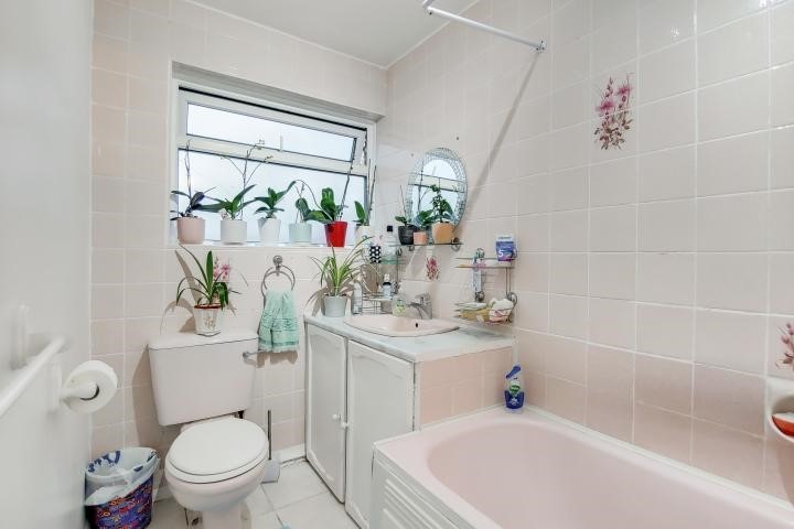 186 Farnham Road, Slough, SL1 4XA