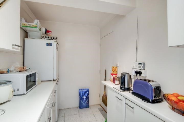 186 Farnham Road, Slough, SL1 4XA