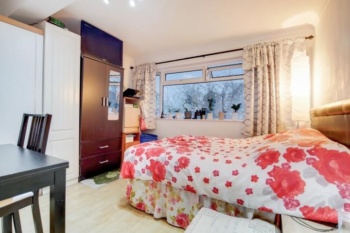 186 Farnham Road, Slough, SL1 4XA