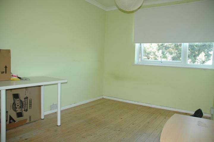 17 Atwater Close, Brixton, SW2 2PG